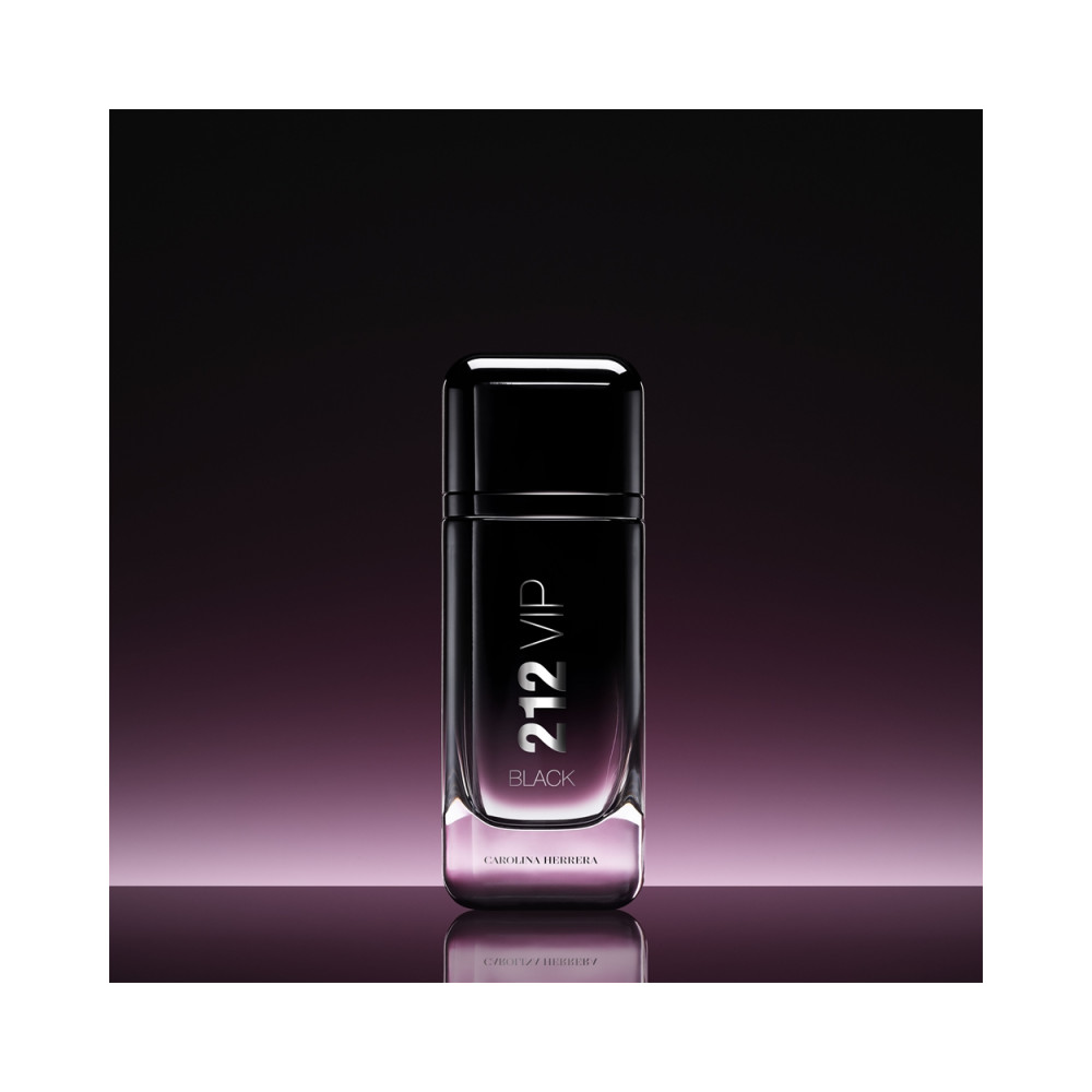CAROLINA HERRERA 212 VIP Black